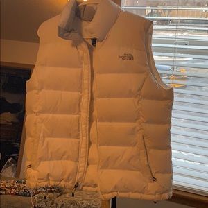 North face puffy vest